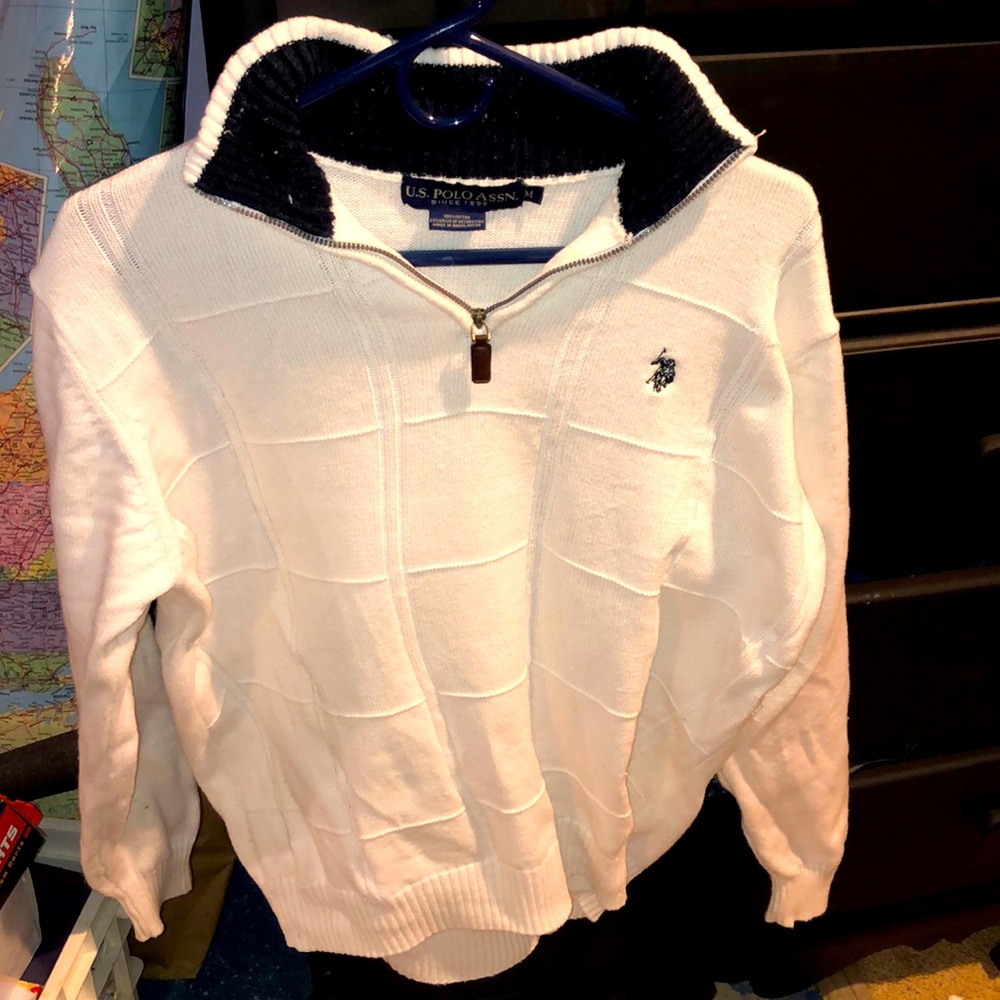 White. Pullover 1/4 zip
